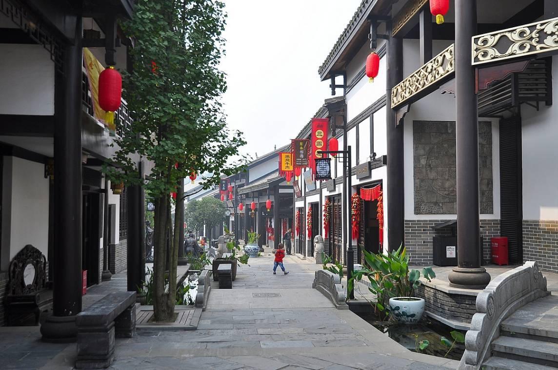 共同见证辉煌篇章,兰州豪马驾培集团举行十周年庆典
