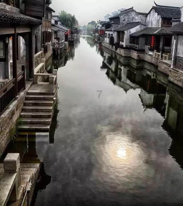成年人的崩溃会在哪一瞬间爆发？游戏画面